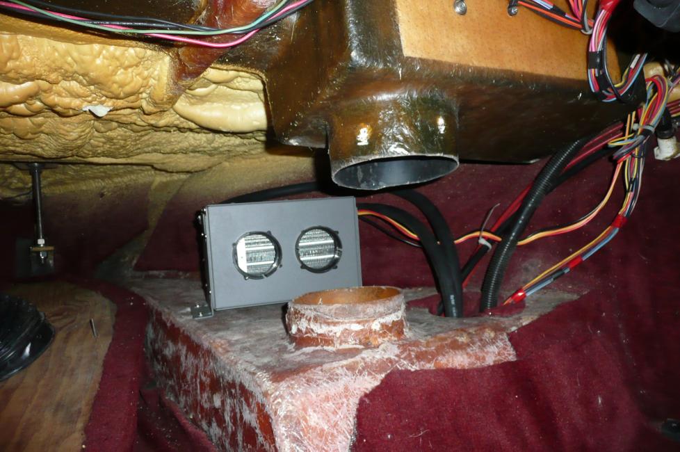 Click image for larger version

Name:	Q - fasten heater hoses to heater core.jpg
Views:	1079
Size:	96.2 KB
ID:	372603