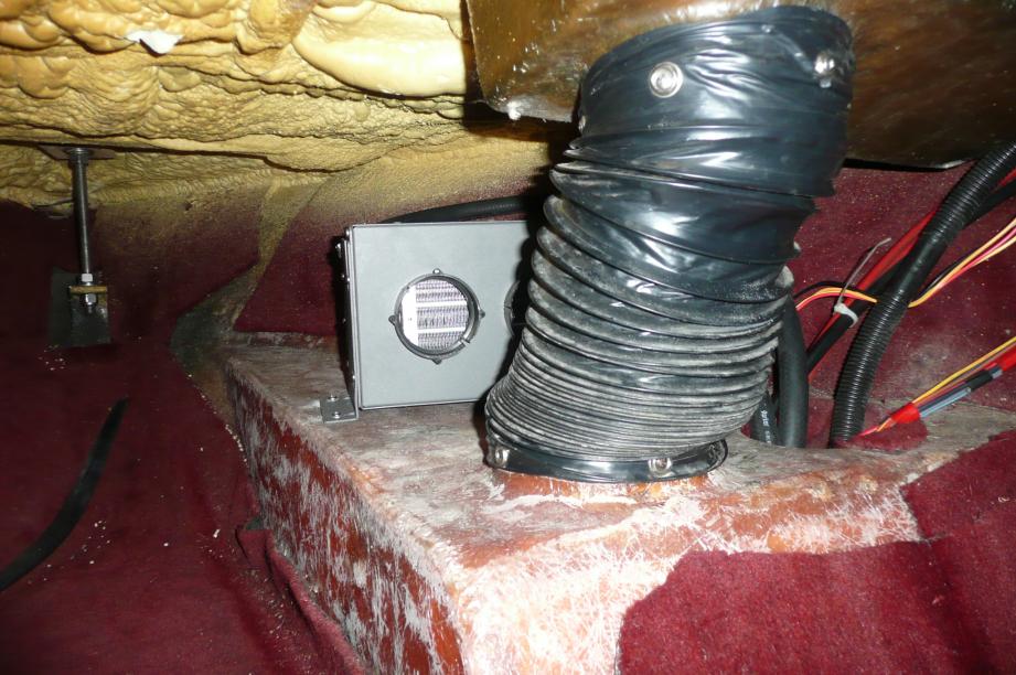 Click image for larger version

Name:	T - reinstall vent hose.jpg
Views:	915
Size:	98.2 KB
ID:	372605