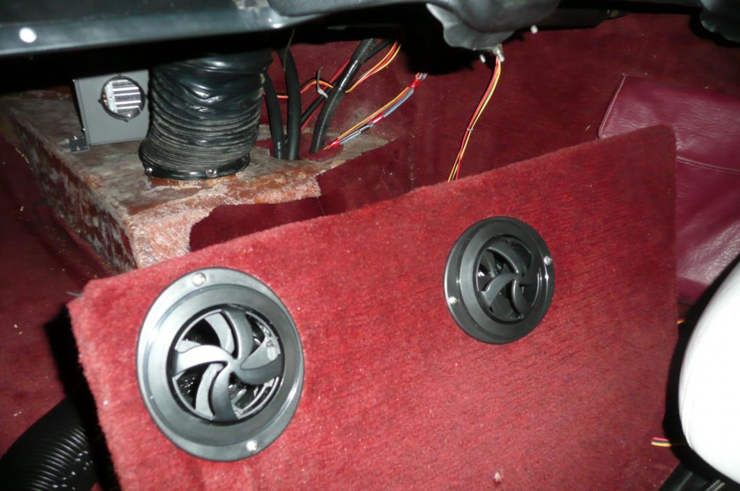 Click image for larger version

Name:	U - affix hot tubes to kickpanel.jpg
Views:	961
Size:	92.7 KB
ID:	372609