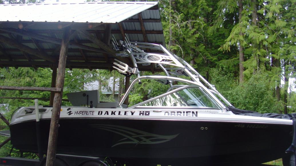 Click image for larger version

Name:	Nautique Super Air 210 034.jpg
Views:	463
Size:	100.2 KB
ID:	373058