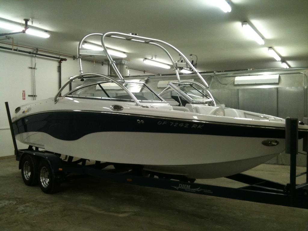 Click image for larger version

Name:	dealersite-images-olingermarine-vp1959171_1_large.jpg
Views:	224
Size:	82.8 KB
ID:	374217