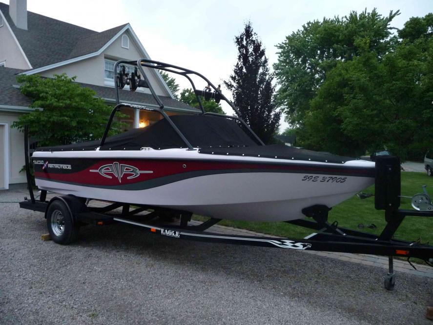 Click image for larger version

Name:	boat.jpg
Views:	383
Size:	95.3 KB
ID:	375026