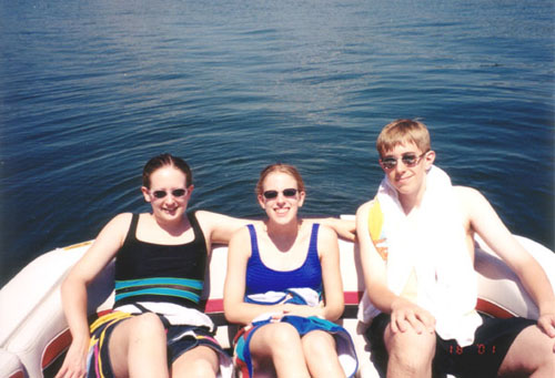 Click image for larger version

Name:	Boat3.jpg
Views:	219
Size:	59.9 KB
ID:	375508