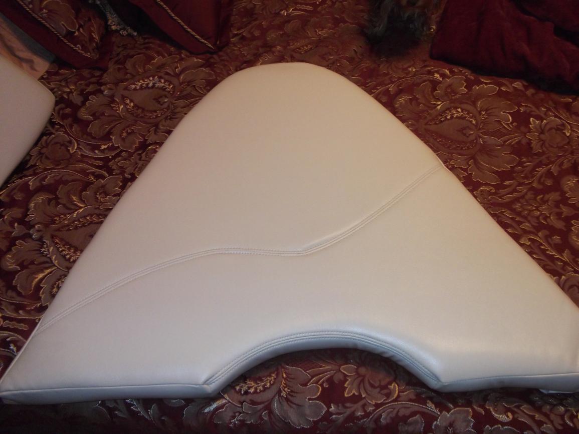 Click image for larger version

Name:	cushions 003.jpg
Views:	200
Size:	88.5 KB
ID:	376409