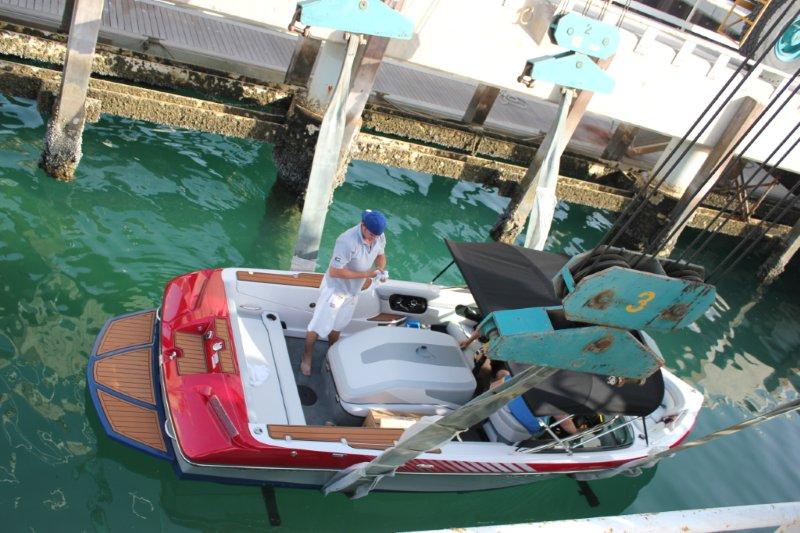 Click image for larger version

Name:	boat 2.jpg
Views:	542
Size:	86.9 KB
ID:	376430