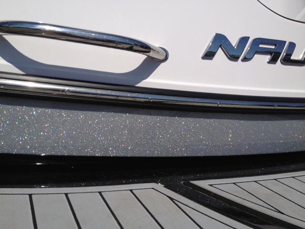 Click image for larger version

Name:	Silver Metal Flake Close-up Day 1 05-12-201.jpg
Views:	314
Size:	90.8 KB
ID:	376710