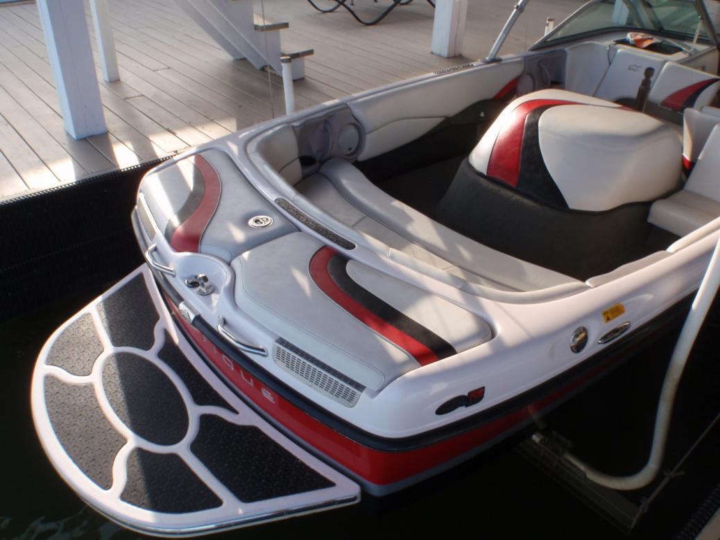 Click image for larger version

Name:	top rear.jpg
Views:	506
Size:	85.9 KB
ID:	377357