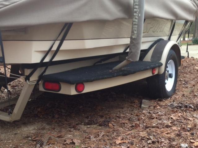 Click image for larger version

Name:	Trailer Rear.jpg
Views:	198
Size:	46.5 KB
ID:	378208
