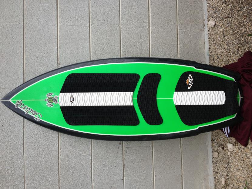 Click image for larger version

Name:	surf1.jpg
Views:	166
Size:	96.7 KB
ID:	378831