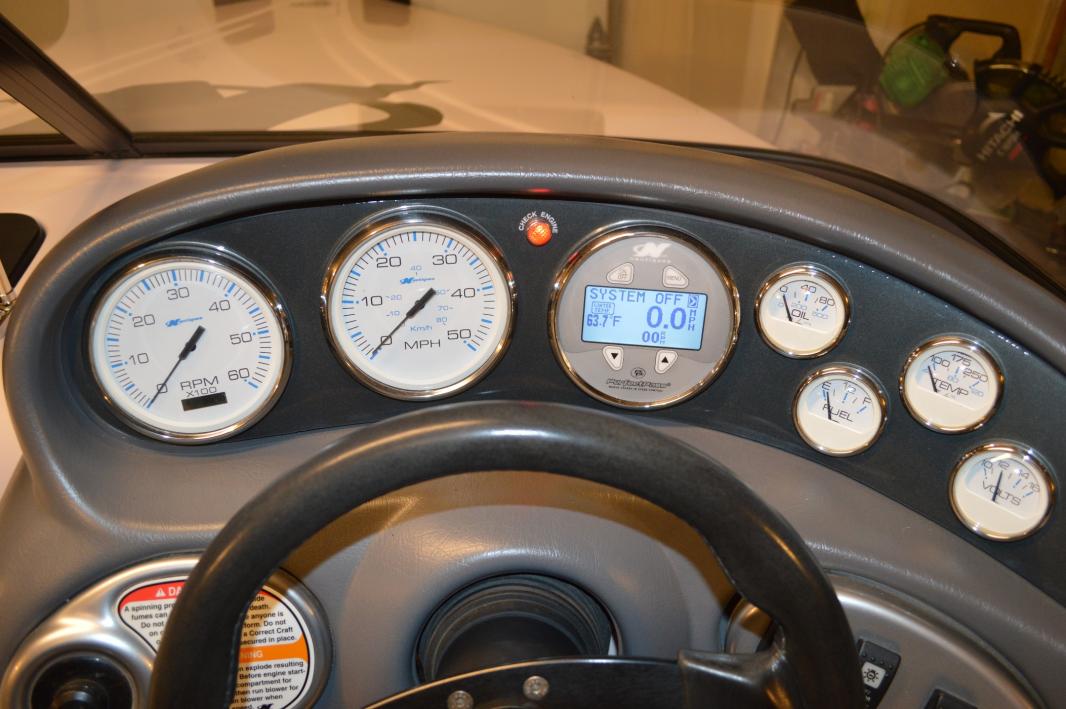 Click image for larger version

Name:	03 Nautique 011.jpg
Views:	307
Size:	92.4 KB
ID:	380038