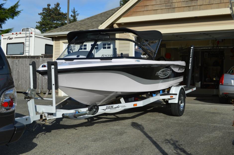 Click image for larger version

Name:	03 Nautique 001.jpg
Views:	320
Size:	97.6 KB
ID:	380039