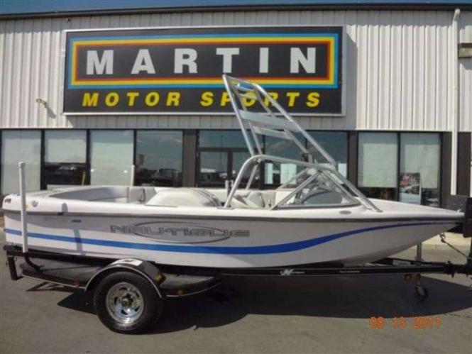 Click image for larger version

Name:	2005-ski-nautique-196_3713715.jpg
Views:	135
Size:	46.4 KB
ID:	380179