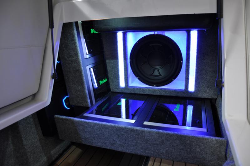 Click image for larger version

Name:	AmpRack1.jpg
Views:	319
Size:	44.2 KB
ID:	380731