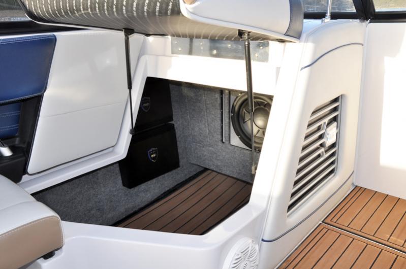 Click image for larger version

Name:	Portside2.jpg
Views:	315
Size:	51.0 KB
ID:	380735