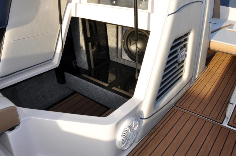 Click image for larger version

Name:	Portside.jpg
Views:	319
Size:	53.6 KB
ID:	380736