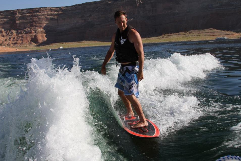 Click image for larger version

Name:	surf1.jpg
Views:	275
Size:	97.5 KB
ID:	382218