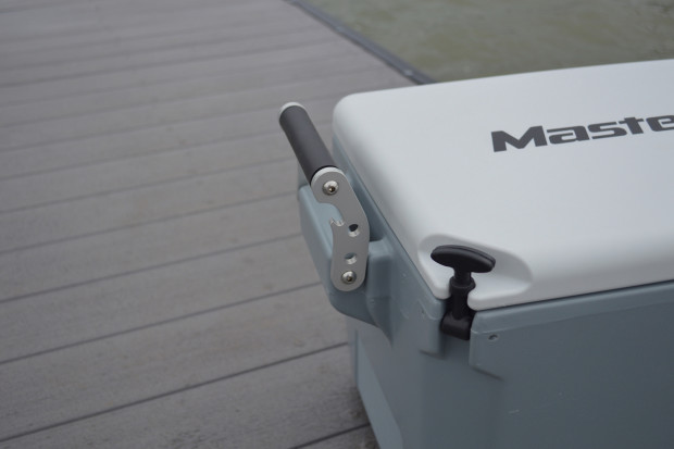 Click image for larger version

Name:	handleCooler-620x413.jpg
Views:	528
Size:	33.8 KB
ID:	481447