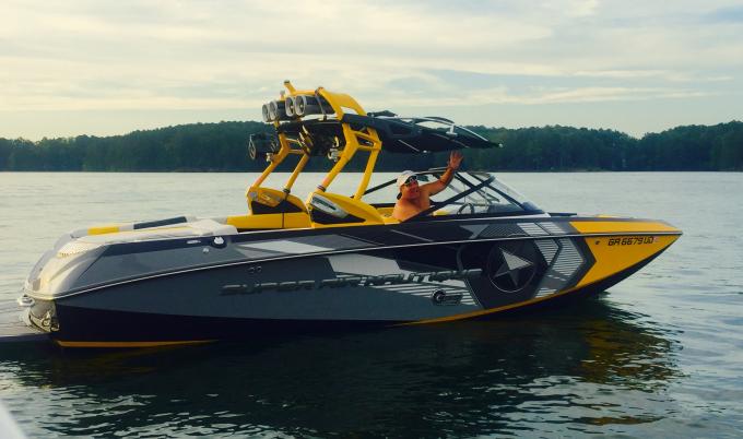 Click image for larger version

Name:	NewBoat.JPG
Views:	188
Size:	39.0 KB
ID:	490926