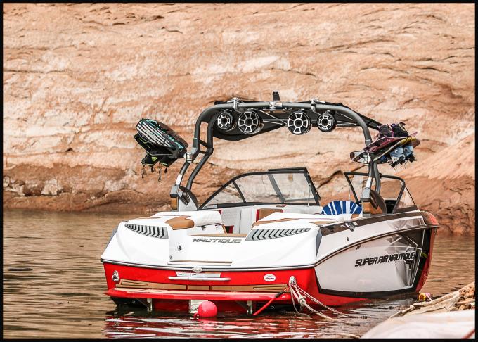 Click image for larger version

Name:	Todd's Boat.jpg
Views:	173
Size:	79.1 KB
ID:	496819