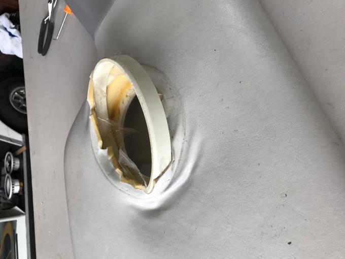 Click image for larger version

Name:	remove old backing ring.jpg
Views:	559
Size:	33.3 KB
ID:	517665