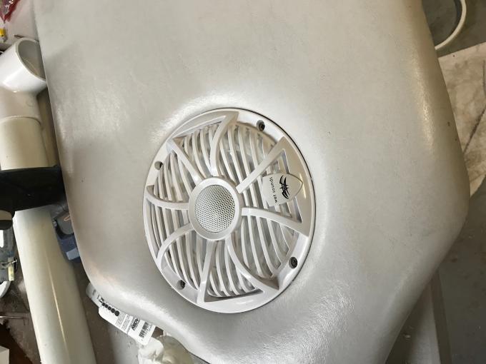 Click image for larger version

Name:	speaker installed.jpg
Views:	531
Size:	39.7 KB
ID:	517667