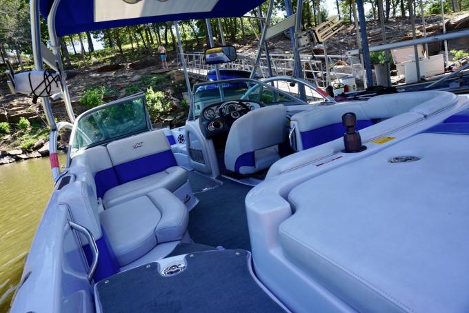 Click image for larger version

Name:	interior from rear.jpg
Views:	212
Size:	60.0 KB
ID:	526774