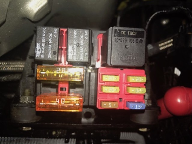 Click image for larger version

Name:	g23 fuses.jpg
Views:	567
Size:	61.7 KB
ID:	528152