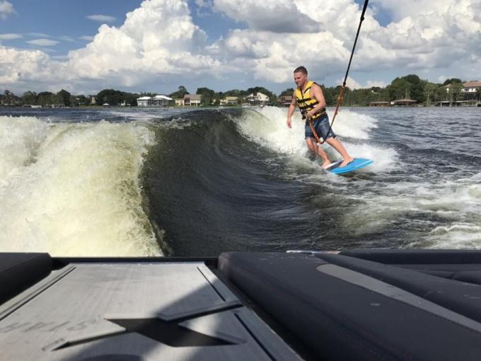 Click image for larger version

Name:	MAstercraft Wave.jpg
Views:	477
Size:	48.9 KB
ID:	538049