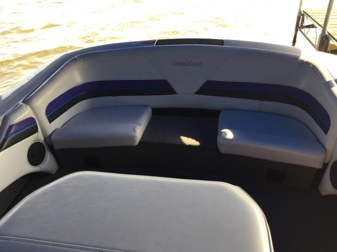 Click image for larger version

Name:	backseat.jpg
Views:	172
Size:	30.9 KB
ID:	538583