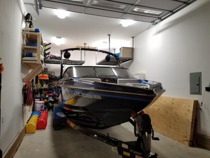 Click image for larger version

Name:	Garage 3. Boat inside. Left side.jpg
Views:	4710
Size:	46.5 KB
ID:	575050
