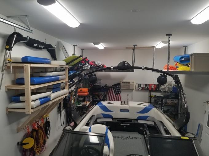 Click image for larger version

Name:	Pic of garage from bow of boat.jpg
Views:	4361
Size:	46.8 KB
ID:	575069