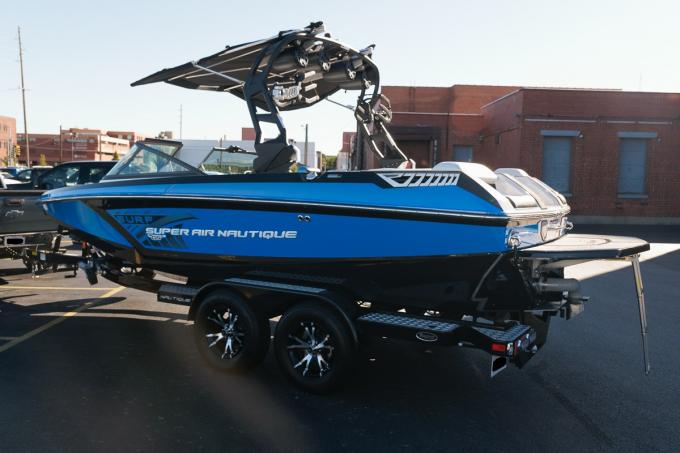 Click image for larger version

Name:	Nautique GS20(04).jpg
Views:	1939
Size:	40.4 KB
ID:	578989
