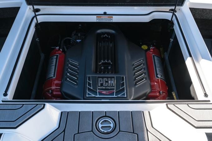 Click image for larger version

Name:	Nautique GS20(38).jpg
Views:	1889
Size:	44.8 KB
ID:	579001