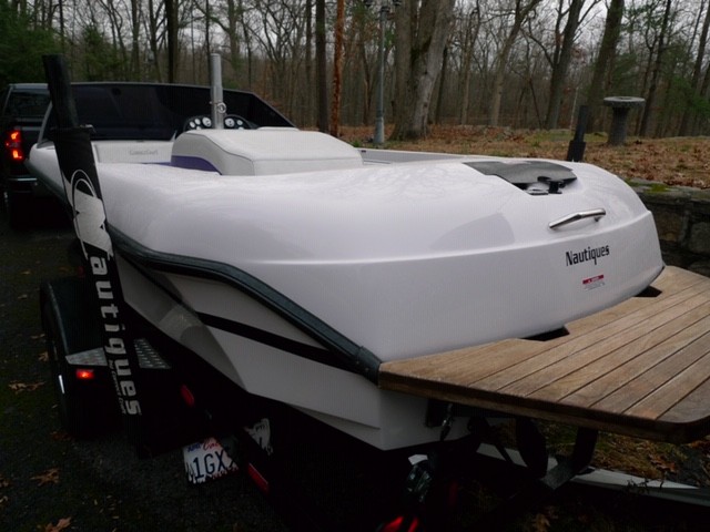 Click image for larger version

Name:	Nautique 2.jpg
Views:	1051
Size:	70.8 KB
ID:	584620