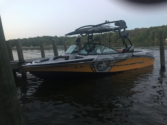 Click image for larger version

Name:	Boat in water 2.jpg
Views:	743
Size:	66.1 KB
ID:	661410